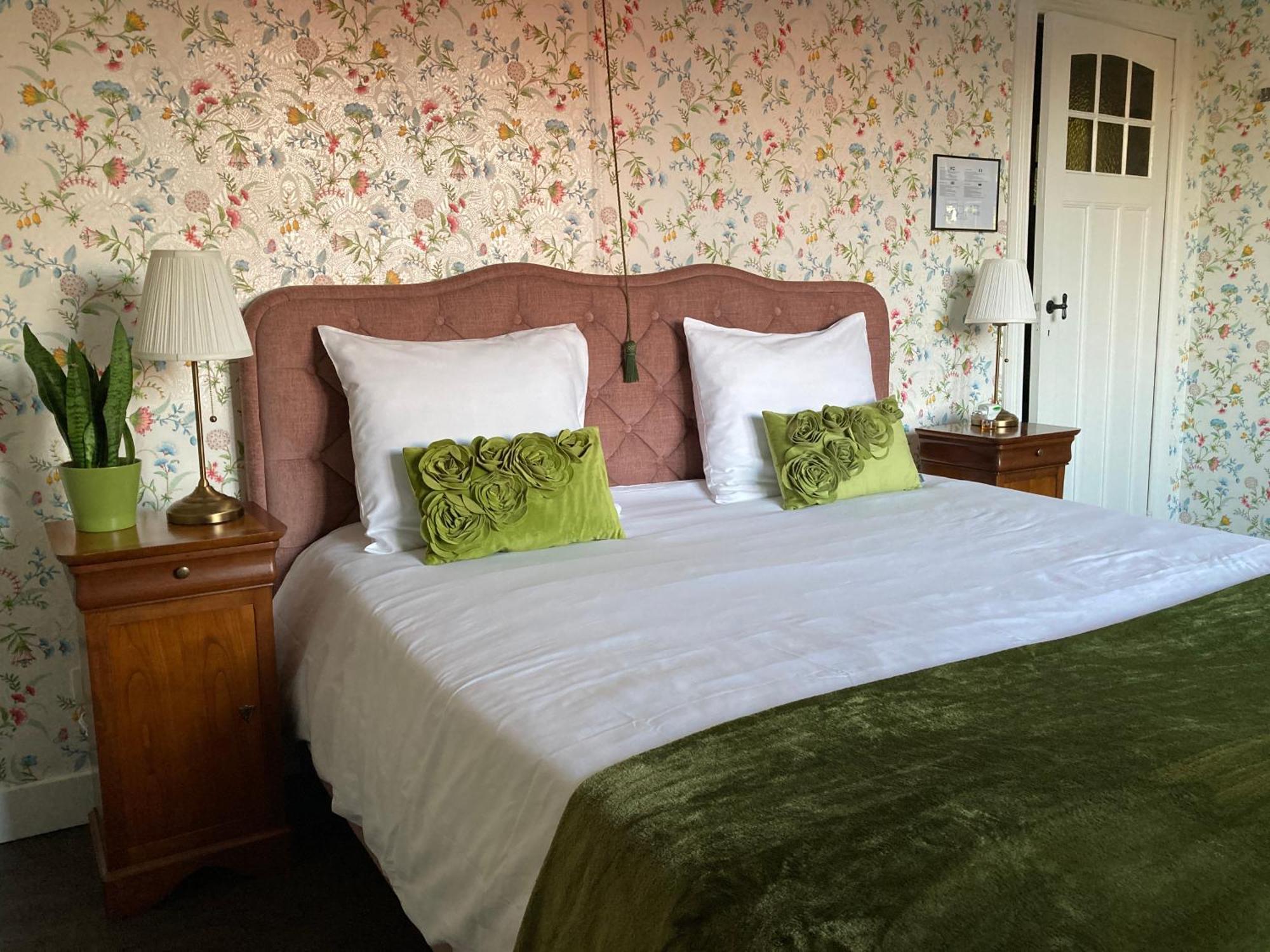 Tree & B Bed and Breakfast Brugge Buitenkant foto